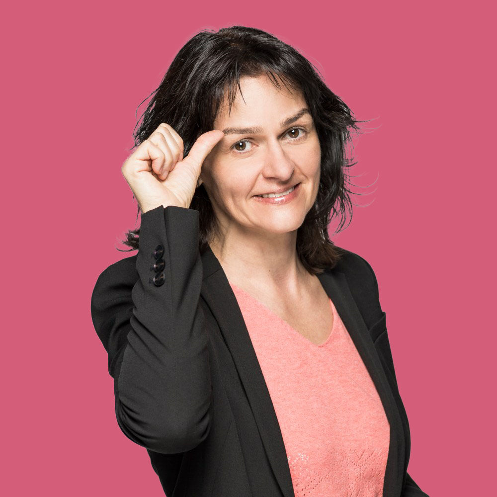 Porträtbild von Tatjana Binggeli Porträtbild von Tatjana Binggeli